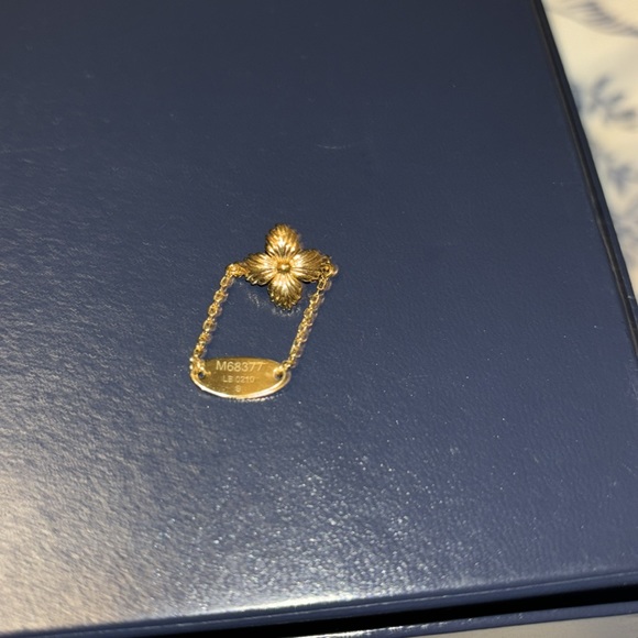 Louis vuitton 3 set ring size small - Picture 2 of 5